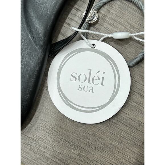 Solei Sea Womens Black Out Flip Flops Leather Round Toe Slip-On Black Size 7 NWT - Picture 6 of 7